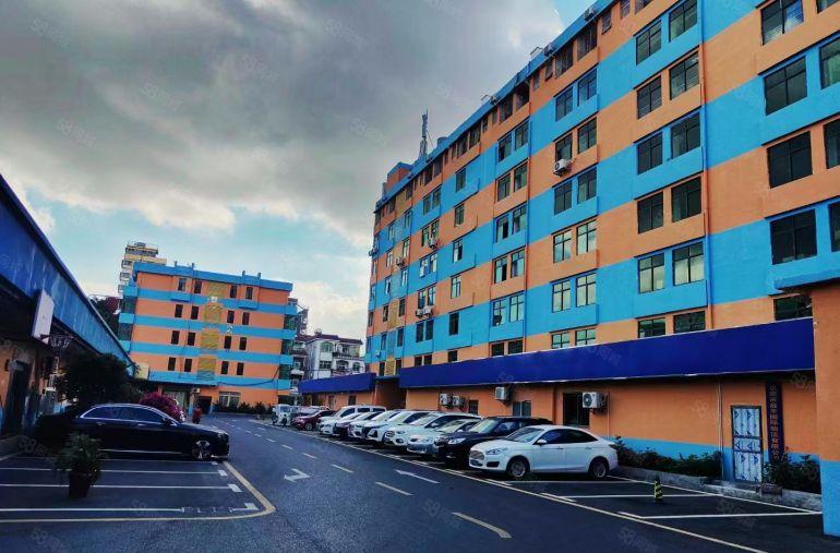 虎门精装修厂房3000平，适合做电子电商贸易等，单价13元。