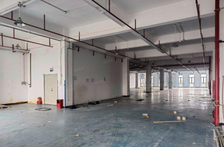 厚街桥头第三工业厂房三楼1200平方厂房出租现成水电精装办公