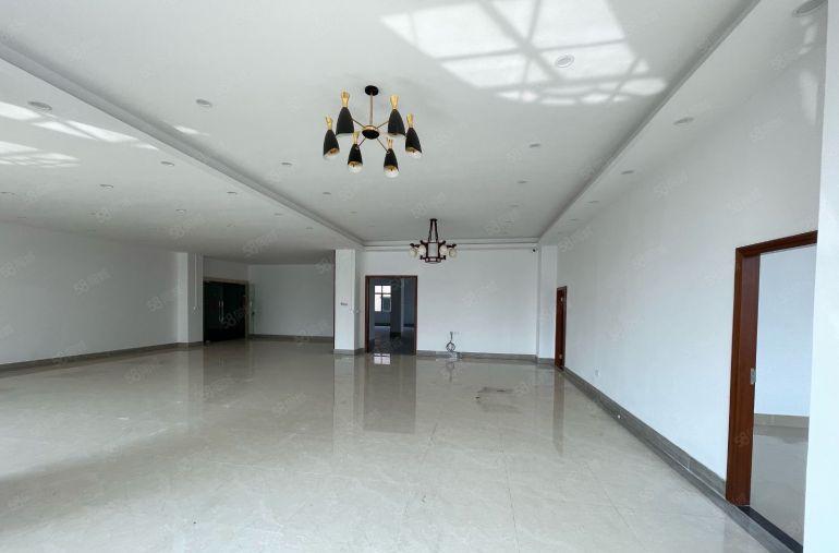 ！厚街豪华装修轻工业厂房办公室每层850方出租