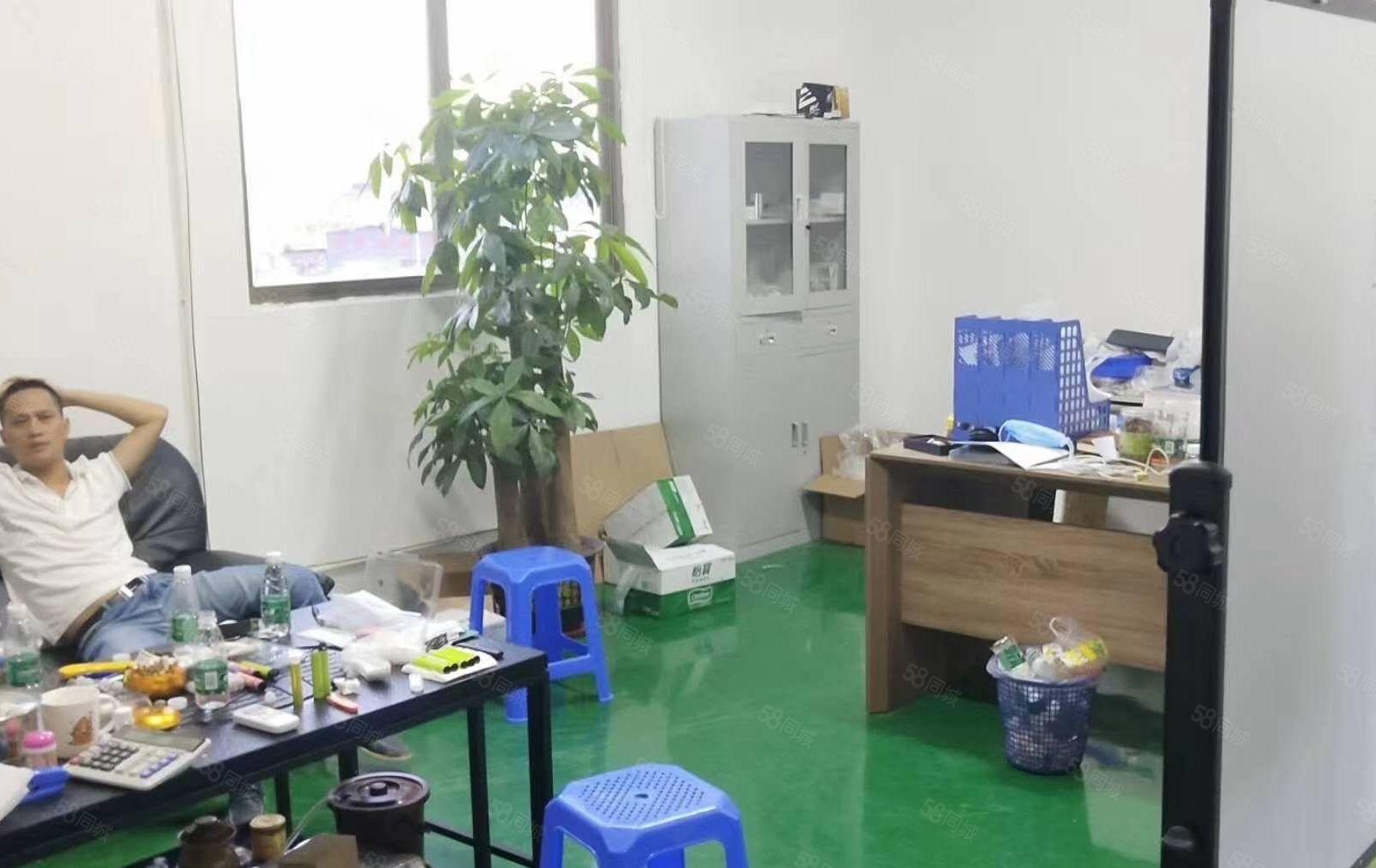 厚街赤岭房东自用现成电子厂房2880平方水电齐全精装修带环评