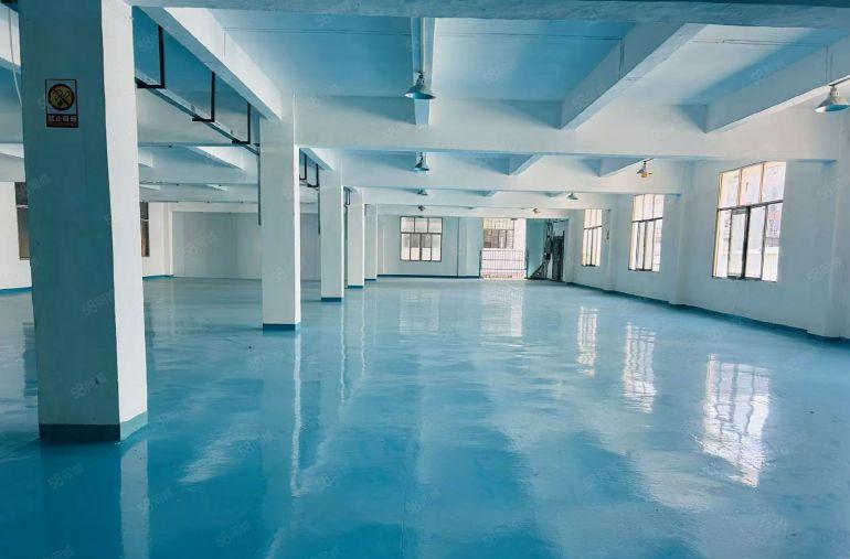 8元厚街厂房出租二楼988平方现成装修隔好的办公室地坪漆