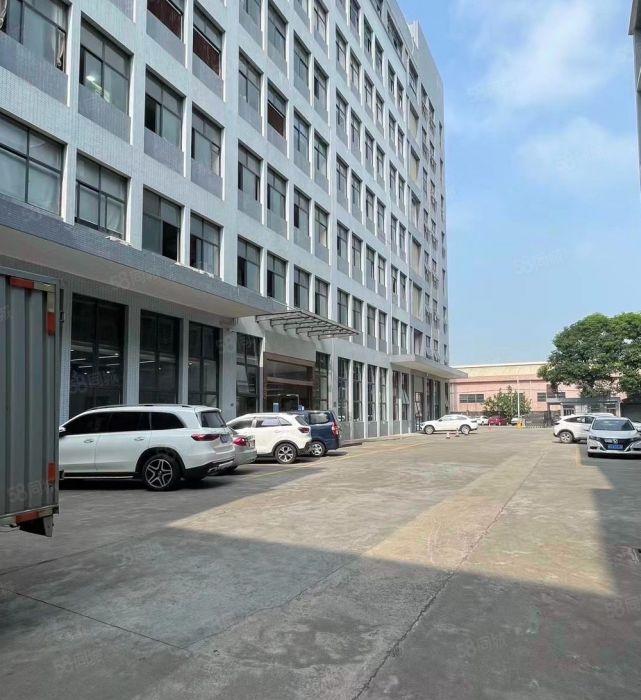 厚街镇 三屯园区楼上10块钱厂房1000平起分水电齐全精装修