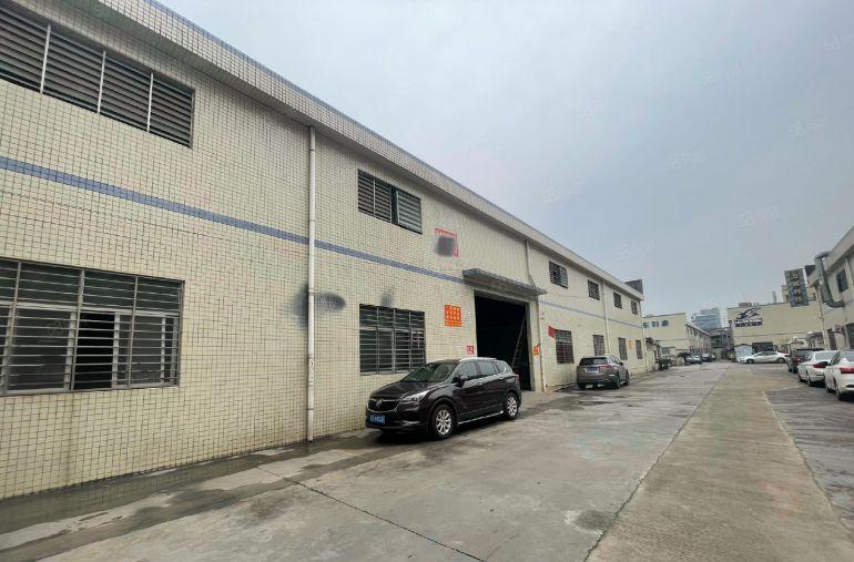 厚街镇汀山村原房东单一层厂房出租2200平米