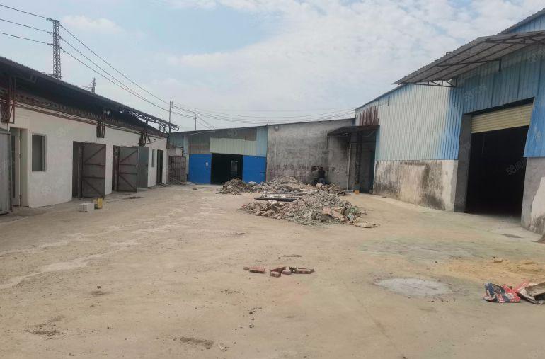 厚街镇新出原房东独院铁皮房以翻新地面租价16块