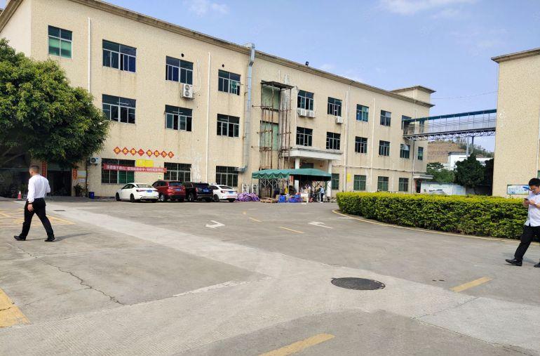 横岗水库新出标准一楼500平厂房出租带装修可办环评空地大可分