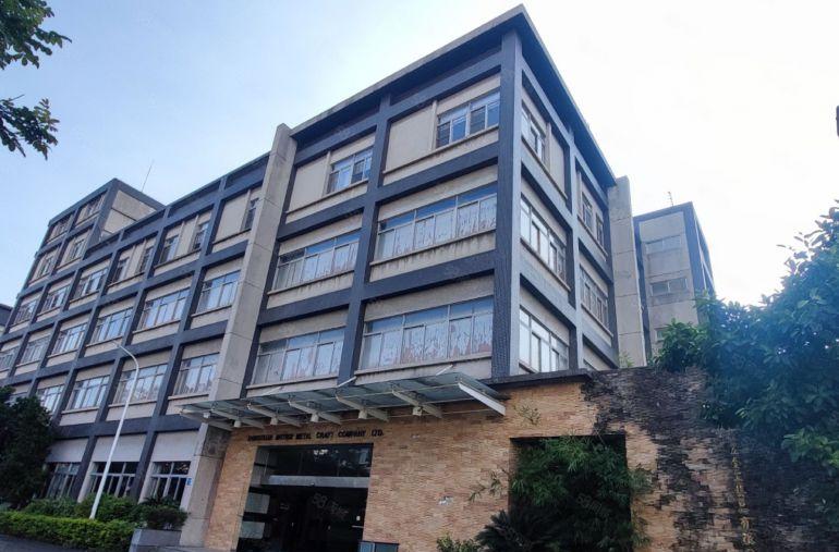 厚街厂房出租（花园式独院7600平方）