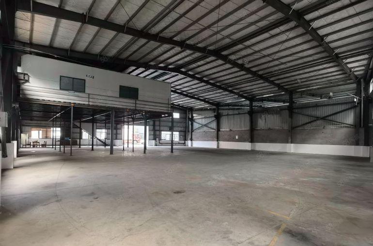 厚街横岗水库附近钢结构厂房出租面积1400平现成水电阁楼办公