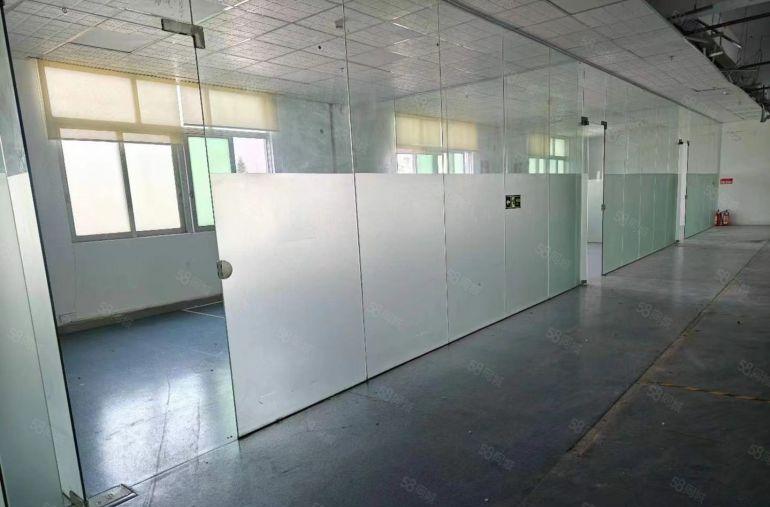 厚街新出标准厂房3楼1700方，空地大，形象好