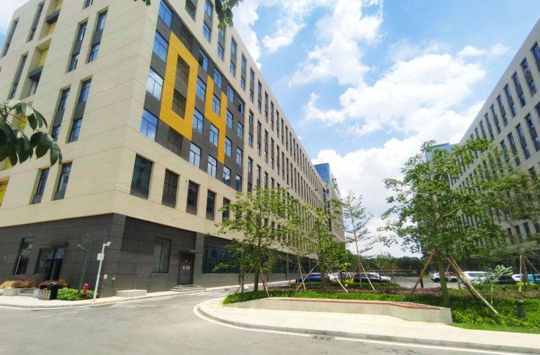 原房东9元无公摊东莞厚街大岭山4千平一楼仓库厂房出租大小分租