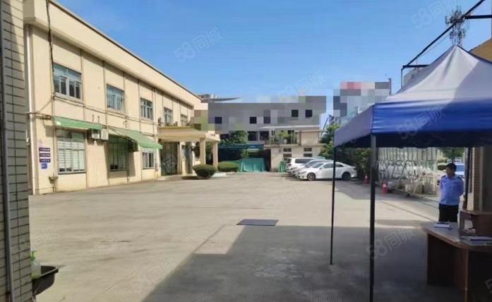 原房东单一层钢构厂房650平方米招租，水电齐全，中间没柱子