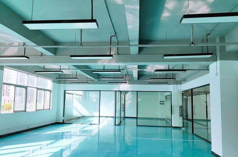 虎门精装修厂房3000平，适合做电子电商贸易等，单价13元。