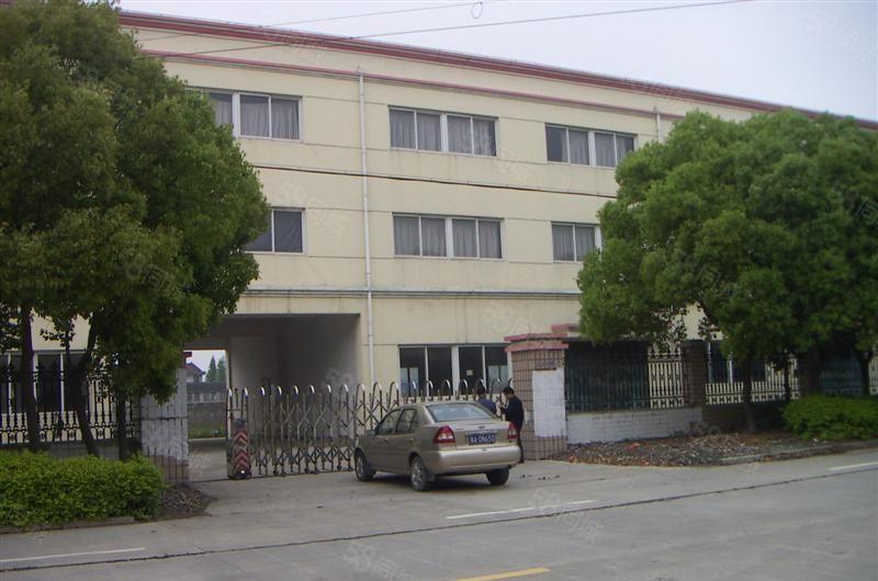 独门独院厂房三层6500平米出租，正规工业厂房，可办环评！