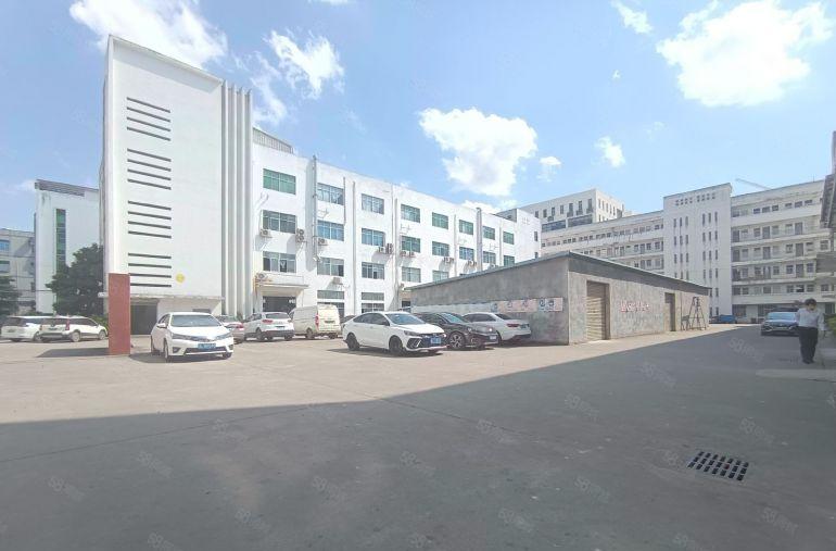 塘厦原房东工业园二楼980平出租，有装修水电，不限制行业