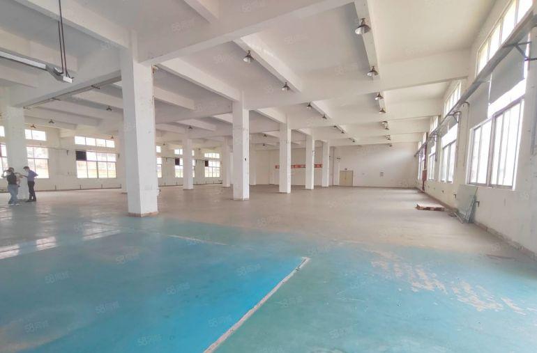 塘厦林村工业园区独门独院标准一楼1000平方厂房出租可办环评