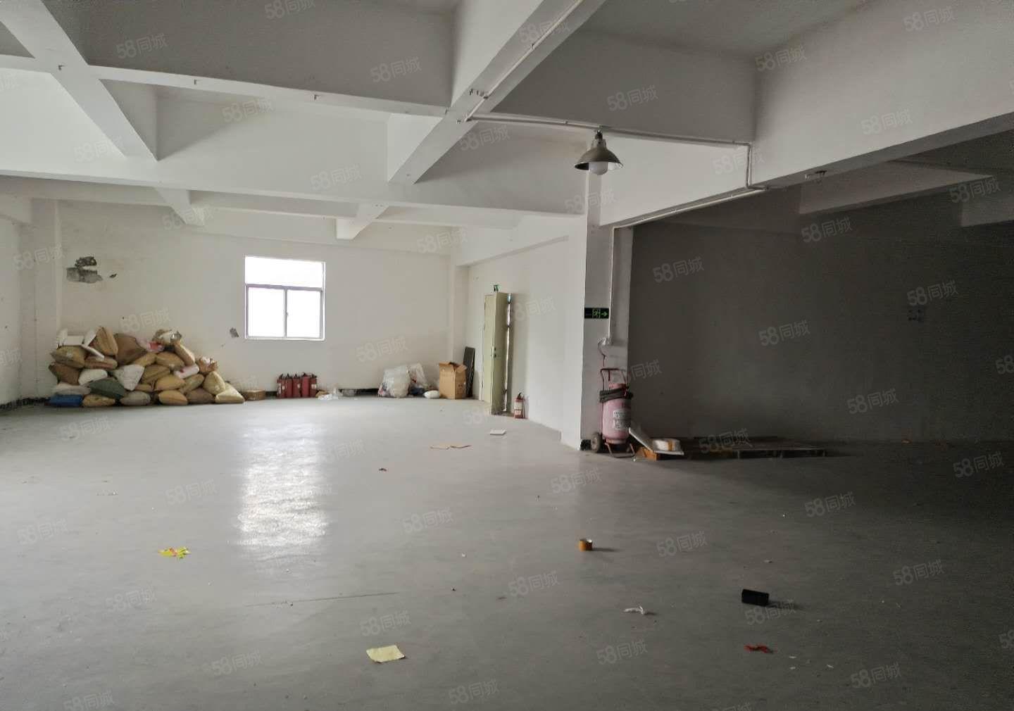 全现成装修！实业客转租2楼600平方厂房出租