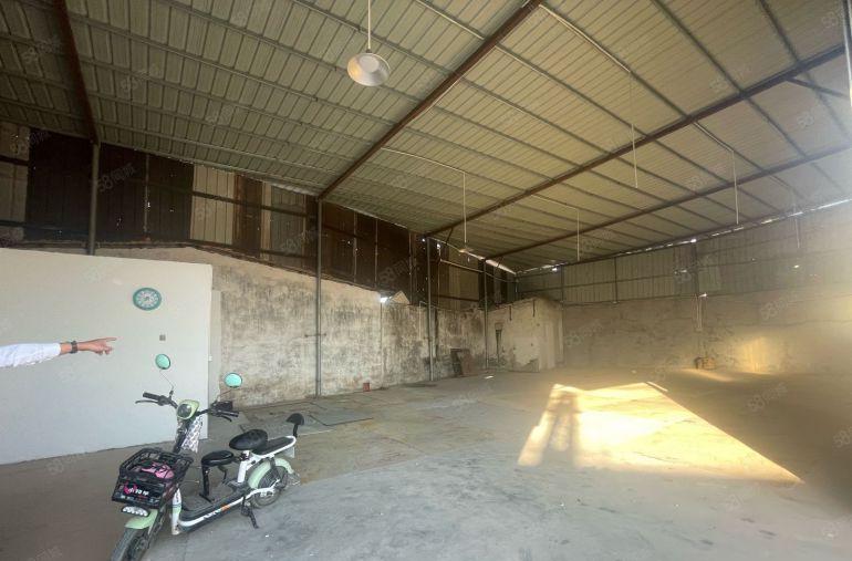 塘厦石鼓钢结构厂房滴水8米，进挂车，带办公室，现成水电