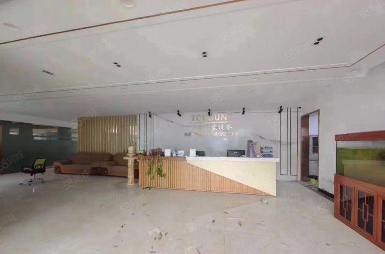 大坪高速单一层独院总面积9000平，配套豪华装修办公楼