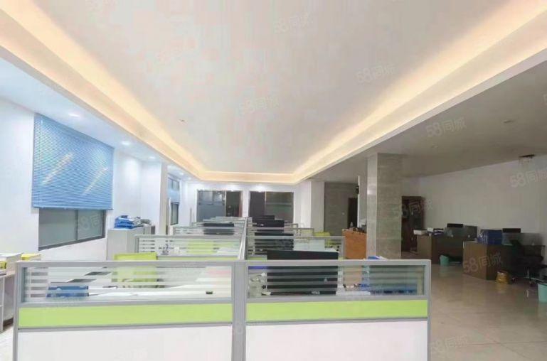 大坪高速单一层独院总面积9000平，配套豪华装修办公楼