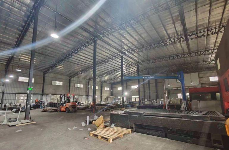 塘厦镇小独院，钢构1350平方，价格15元，高度9米，形象好