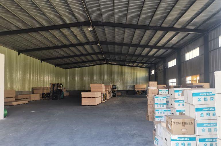 塘厦林村高速口原房东单一层钢构1000平方，大路边可进大车