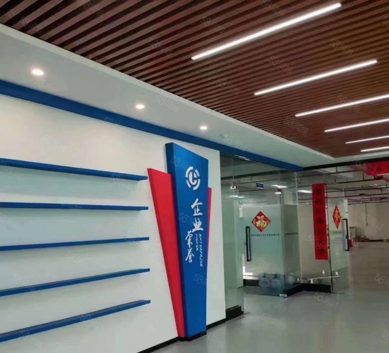 塘厦沙湖工业园3楼680平厂房出租，有现成办公室装修，拎包即