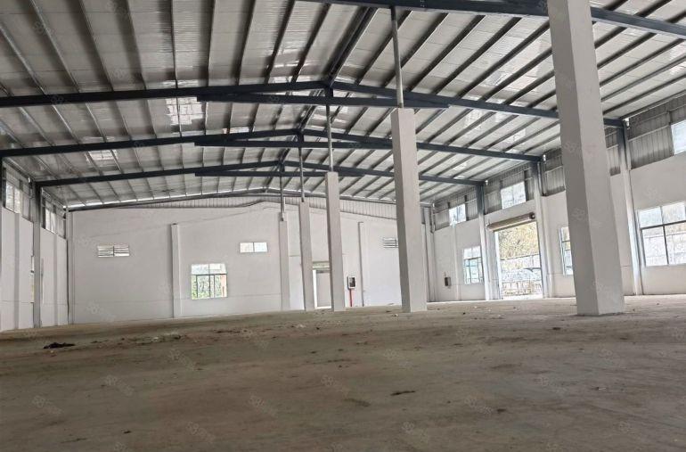 龙背岭单一层厂房出租，500平起分租钢构厂房