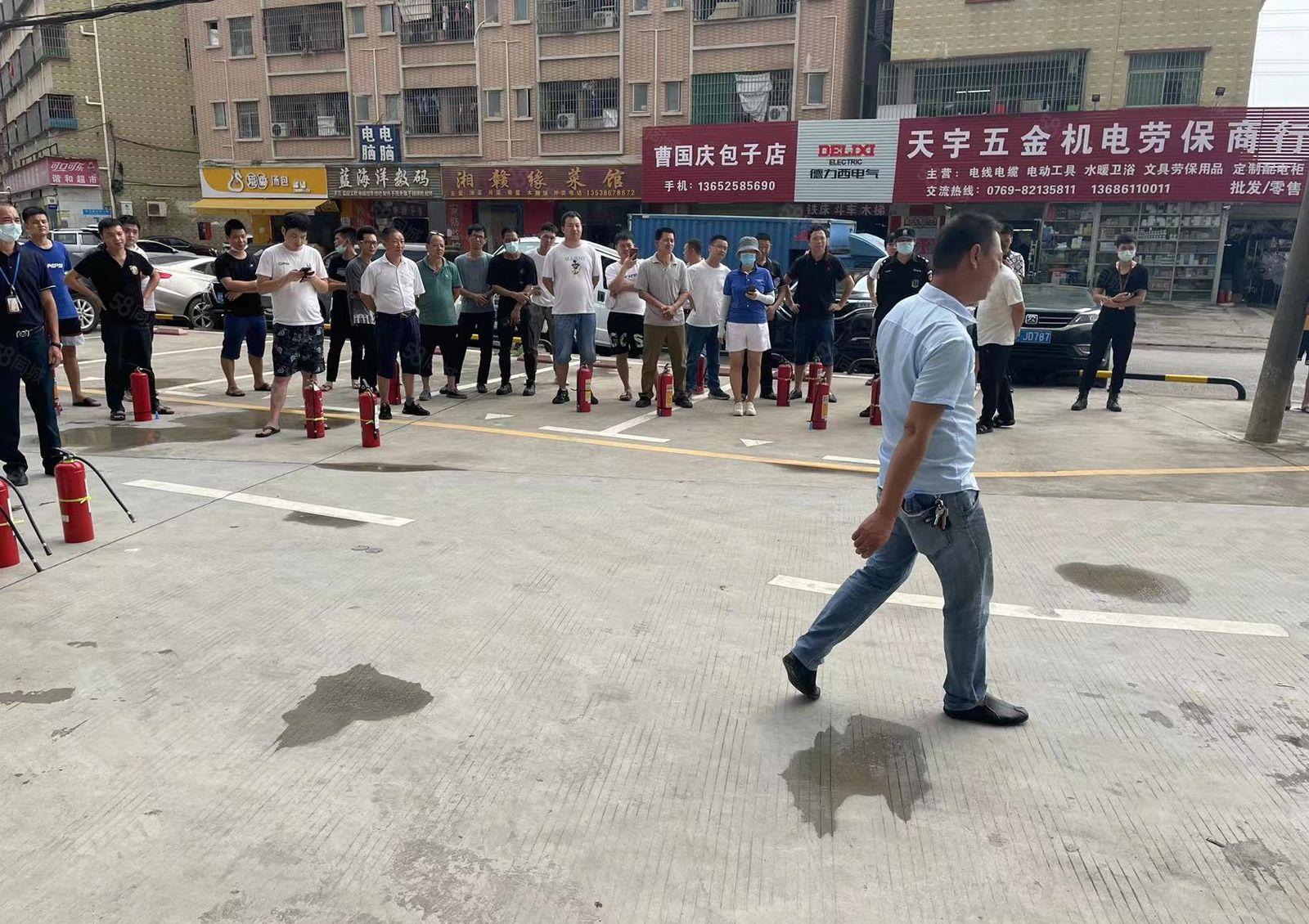 塘厦石马3楼850平方，原房东直租