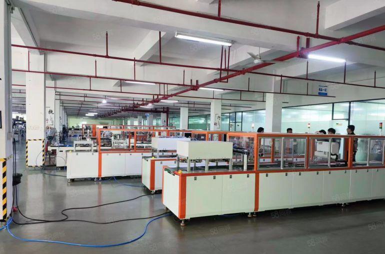 塘厦杨梅苑工业区分租楼上3000平方大平层厂房，带现成装修