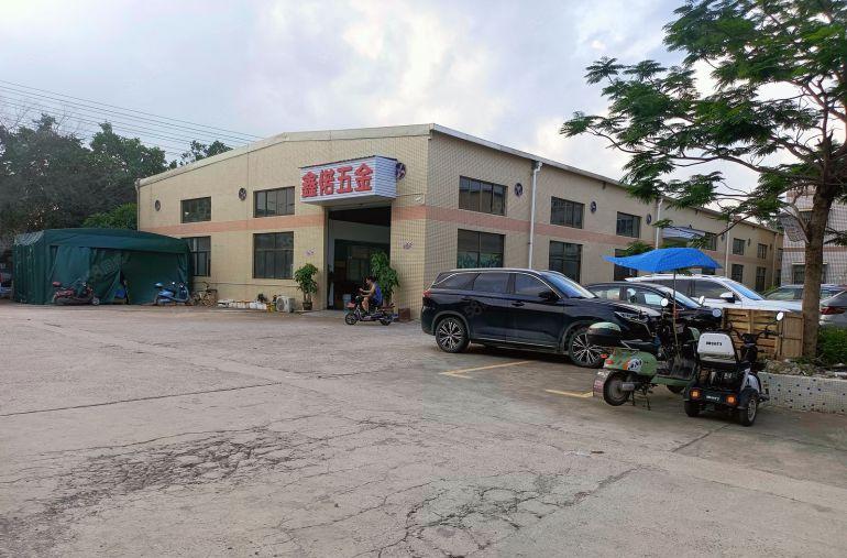 塘厦镇大坪小独院，钢构2000平出租，高度9米，200起租