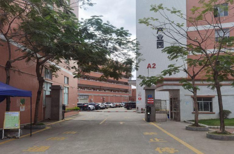 凤凰岗工业园独栋低价厂房出租二楼无尘车间带办公室1700平