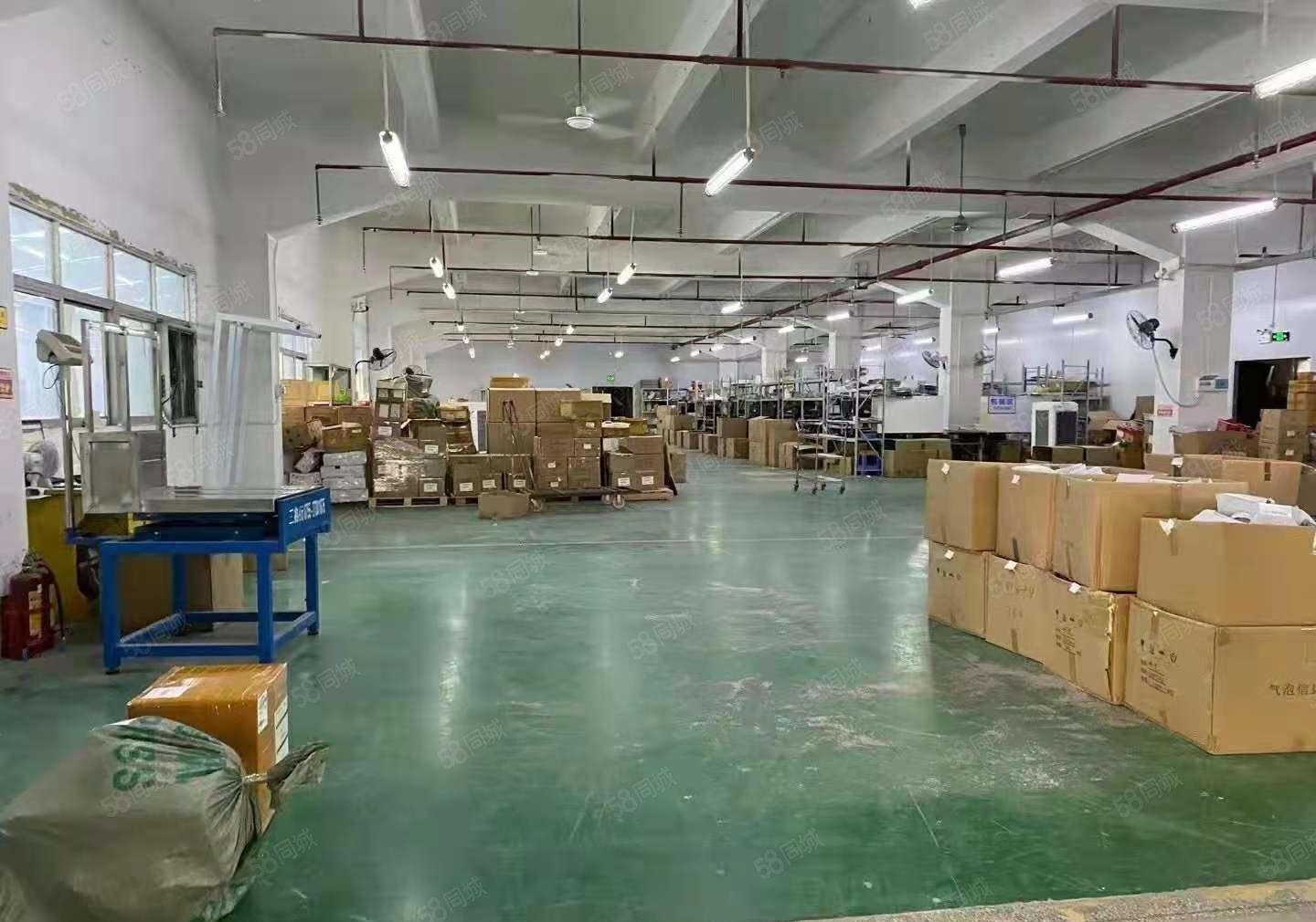 带卸货平台!塘厦清湖头厂房出租2楼3600平 可分租空地超大