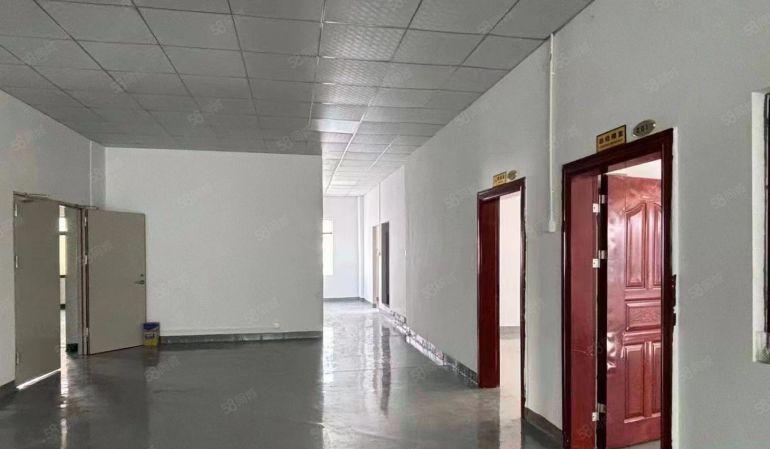 塘厦镇四村工业区厂房低价出租价格11元3楼500平米出租