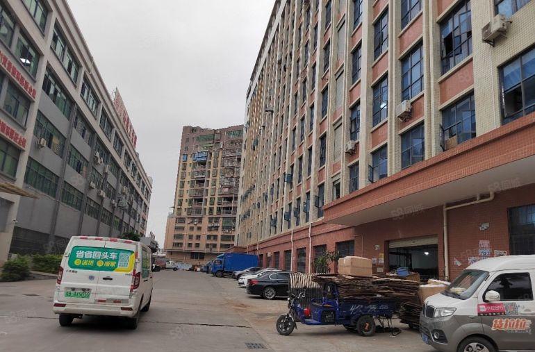 塘厦工业区4F单层4000平方精装修厂房出租交通便利