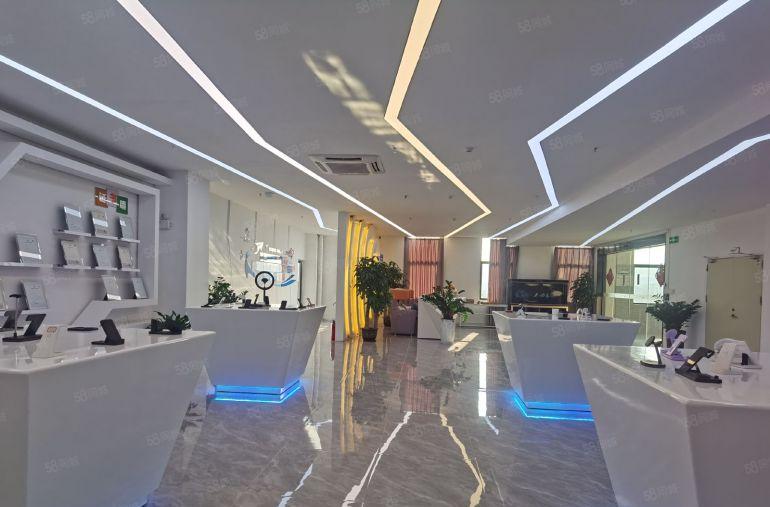 塘厦科苑城大坪高速原房东楼上厂房仓库800到6000平出租。