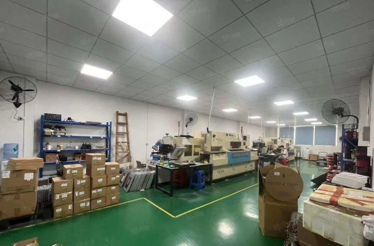 塘厦平山外环高速口，精装修厂房800平出租13元水电全拎包入