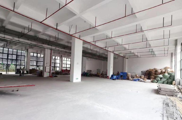 原房东红本厂房，塘厦大坪高速出口旁，全新厂房6300平可分租