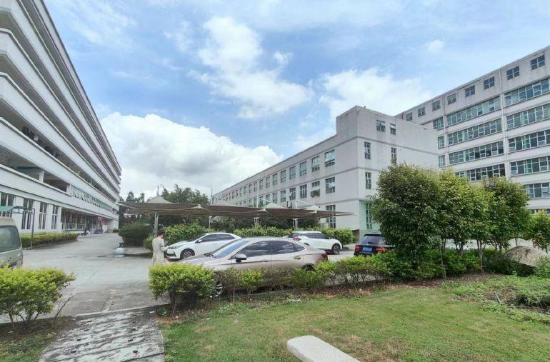 12起租塘厦原房东花园式厂房大小可分租