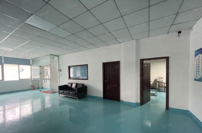 塘厦莲湖新空三楼洁净厂房1050平，配套装修办公水电拎包入