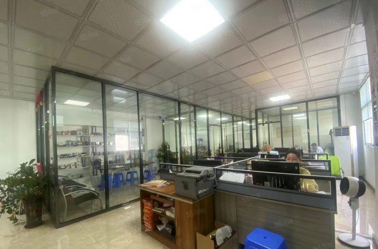 塘厦镇科苑城带装修厂房出租，适合五金加工，机械，设备，仓库