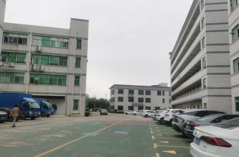 塘厦沙湖靠近深圳观澜楼上精装修厂房仓库1800平，拎包生产
