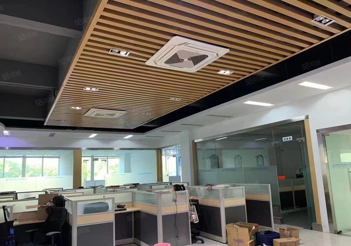 塘厦外环高速口石鼓新出村委楼上3500平带装修厂房仓库出租