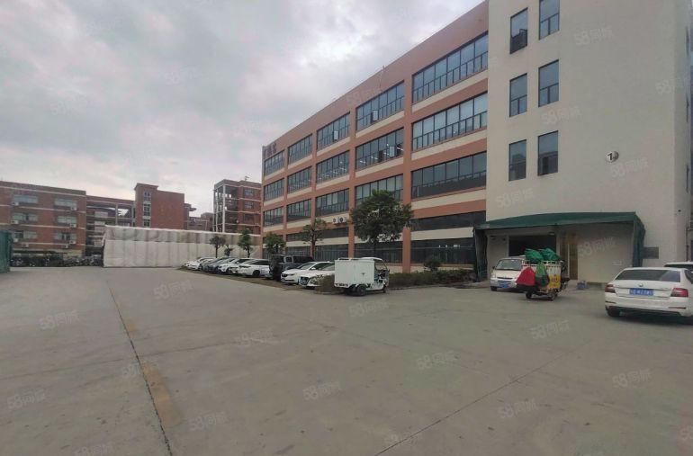 塘厦高速出口标准一楼2800平方，滴水6米，空地大