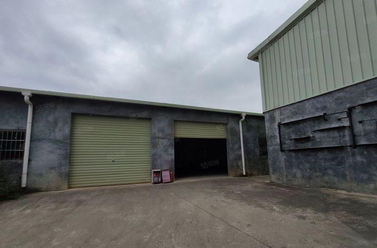 一房东独院砖墙到顶厂房出租，600平格局方正实用有宿舍空地大