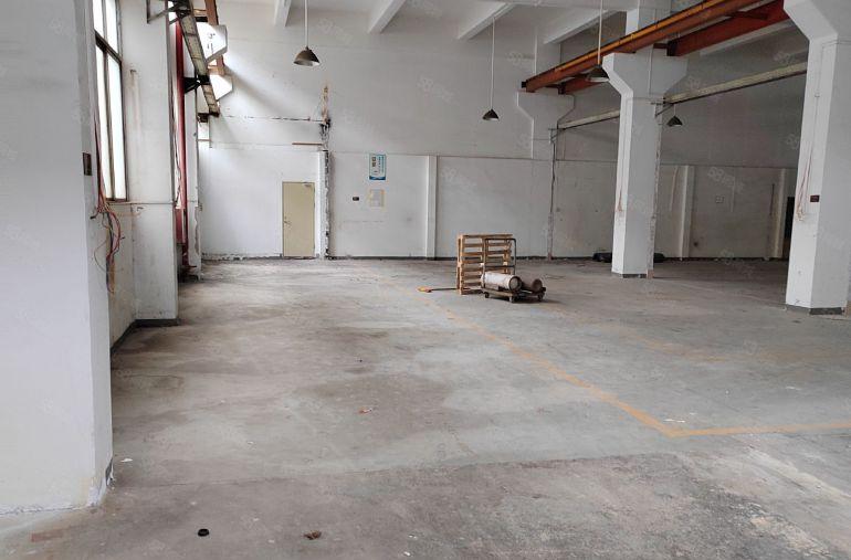 科苑城新出原房东6米高一楼带现成航轨标准厂房1300平方