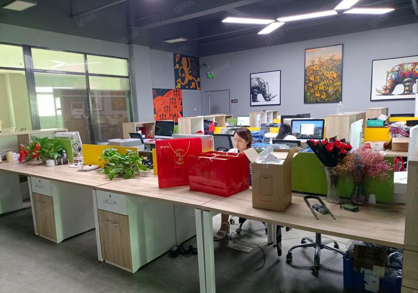 塘厦科苑城原房东实际面积楼上1500平方全新地坪漆精装出租