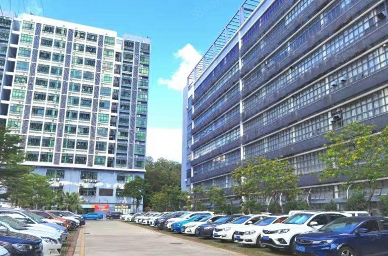 现成装修入住，塘厦科苑城新出原房东楼上3300平厂房仓库出租