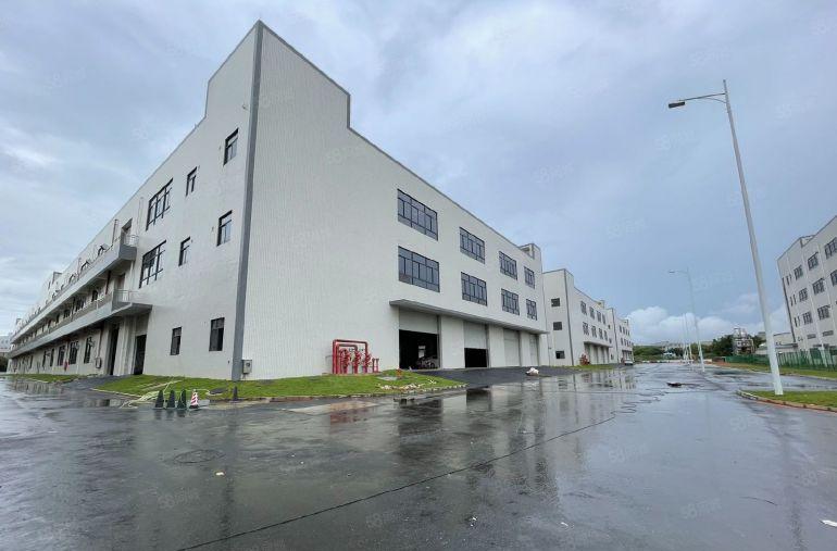 塘厦镇40000平方全新红本独门独院高薪企业厂房招商