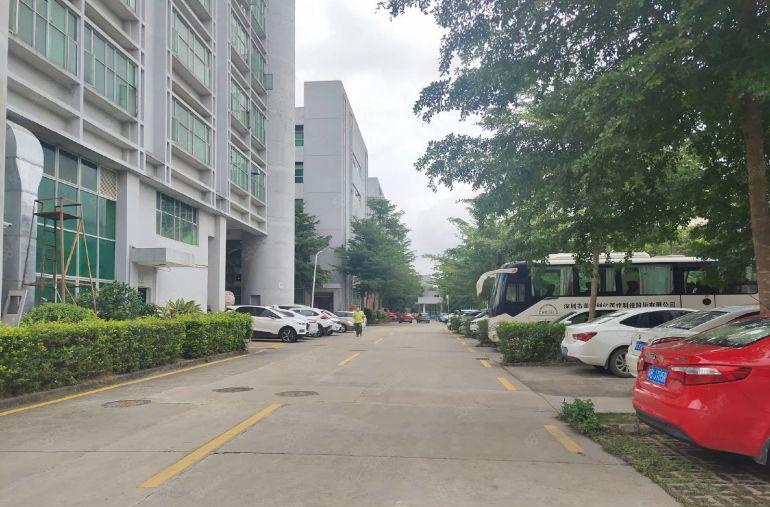 塘厦林村原房东红本厂房楼上1200平精装修出租水电齐全可分租