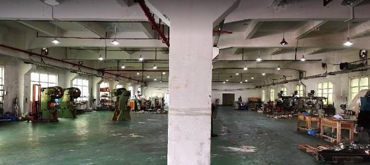 红本厂房！塘厦莆心湖出租楼上标准厂房1600平，现成办公室