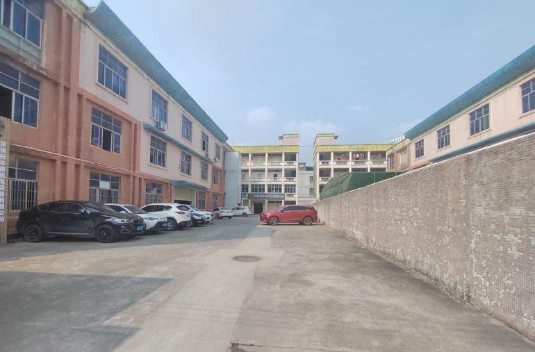 塘厦沙湖工业区独门独院标准一楼500平厂房招租带装修水电齐全